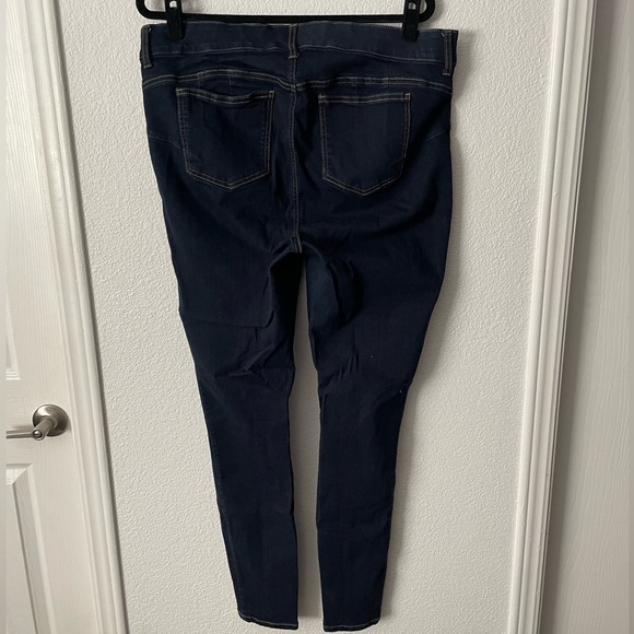 🌈3/$13 Torrid🌈Torrid Bombshell Skinny Jeans - Deep Indigo - Picture 2 of 3